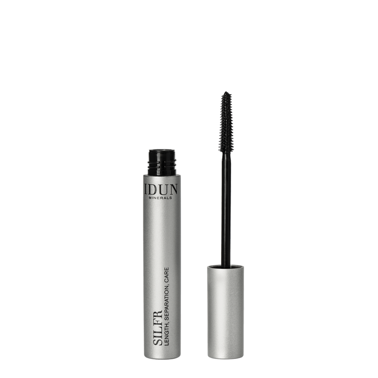Water-resistant and highly pigmented Silfr Black Mascara for an effortless look