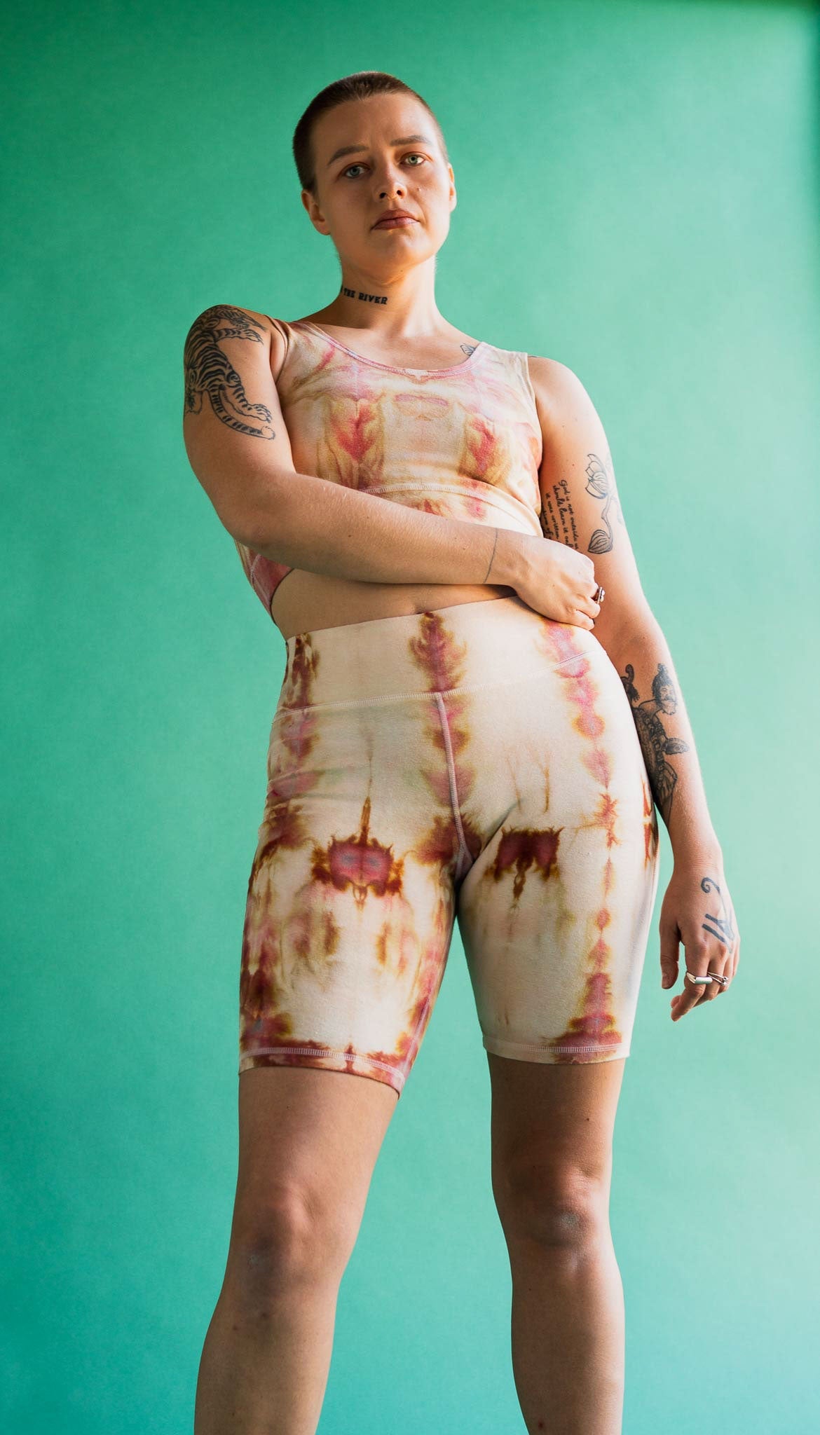 Yoga Bike Shorts in Mars Dust