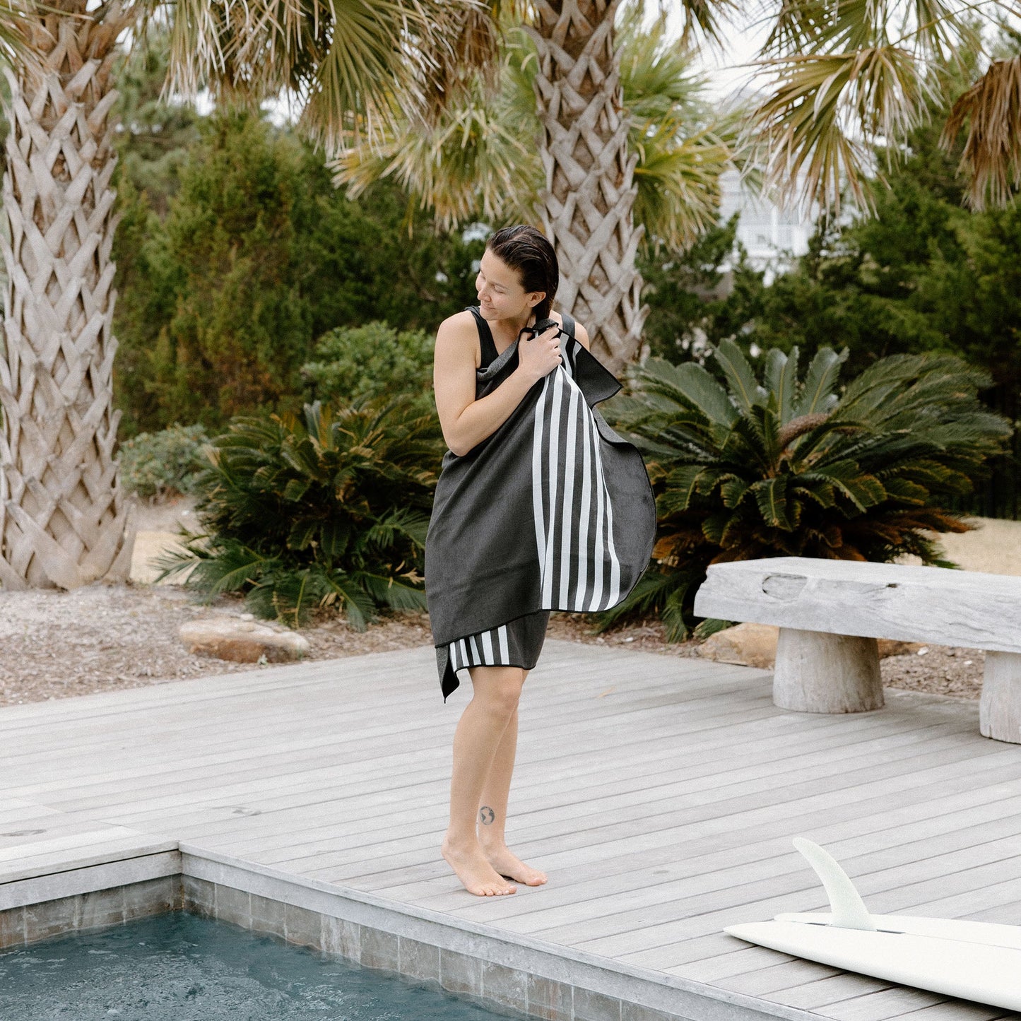 Original Towel: Poolside Black