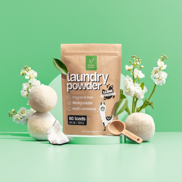 Green Llama Laundry Powder Kit includes Powder, Wooden Scoop & 3 Alpaca Dryer Balls