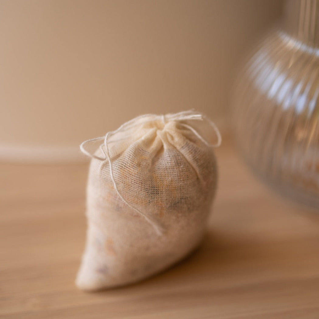 meditate bath soak