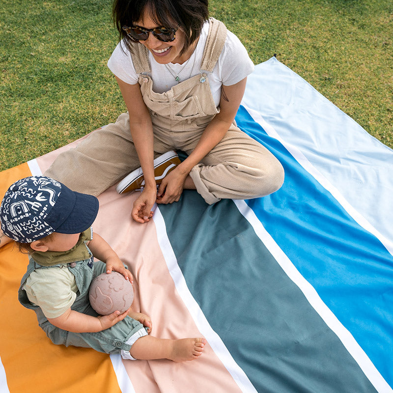 Festival Blanket: Stripes Retro