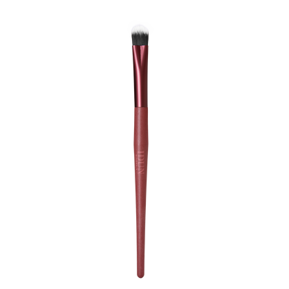 Pro Triangle Concealer Brush